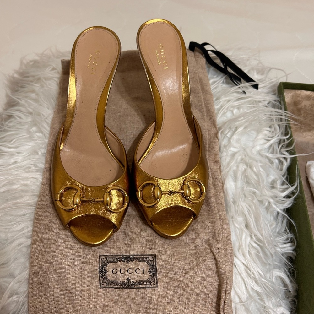 Gucci 9.5 heels